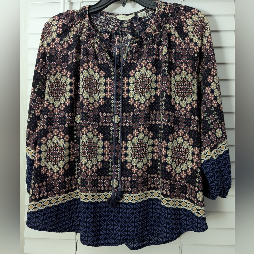 Bohemian Patterned Ladies Top Size Small Career Blouse